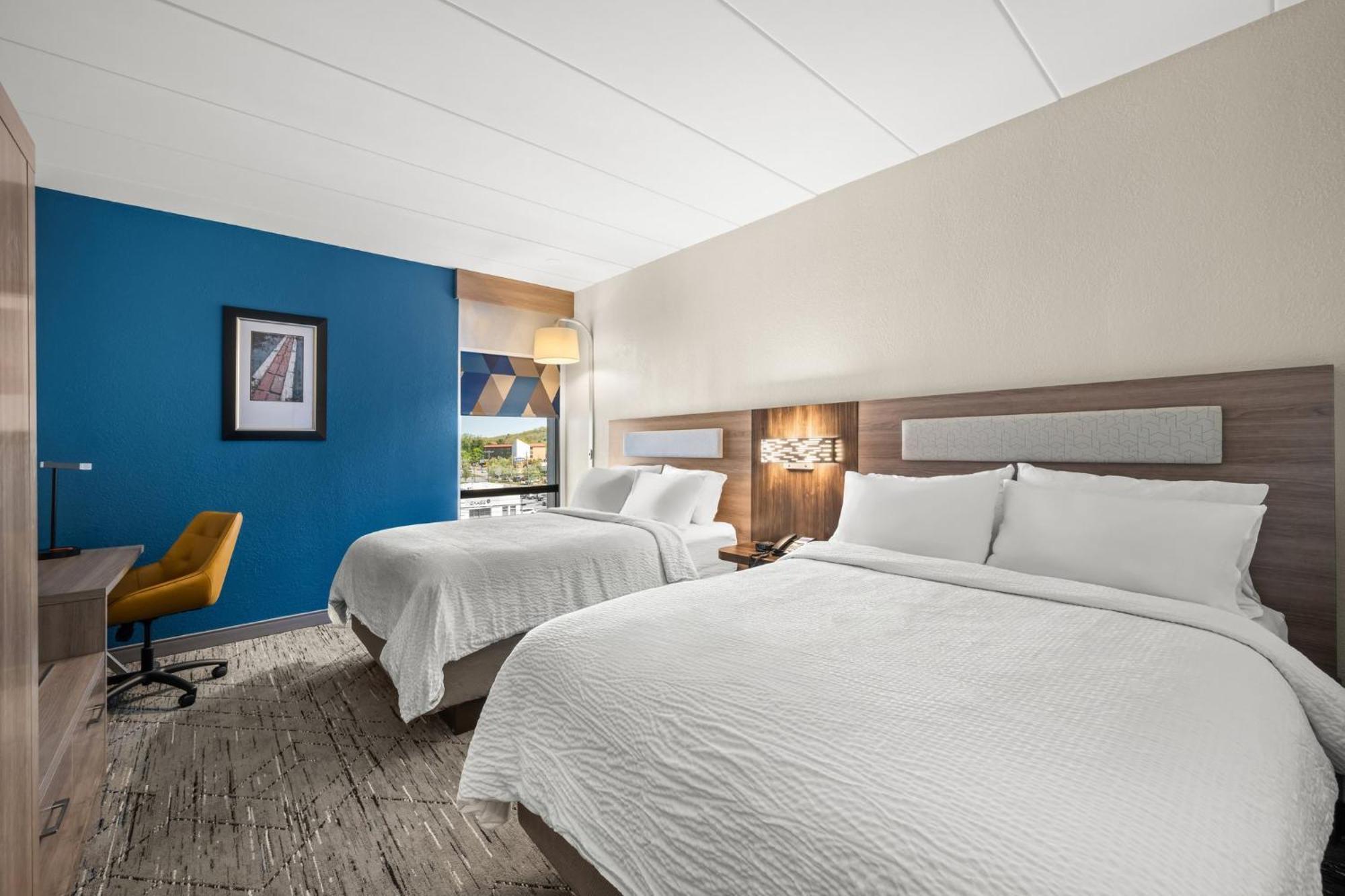 Holiday Inn Express Boston North-Woburn By Ihg Exterior foto